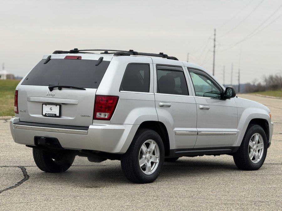 Used 2005 Jeep Grand Cherokee Limited AWD/4WD image 8