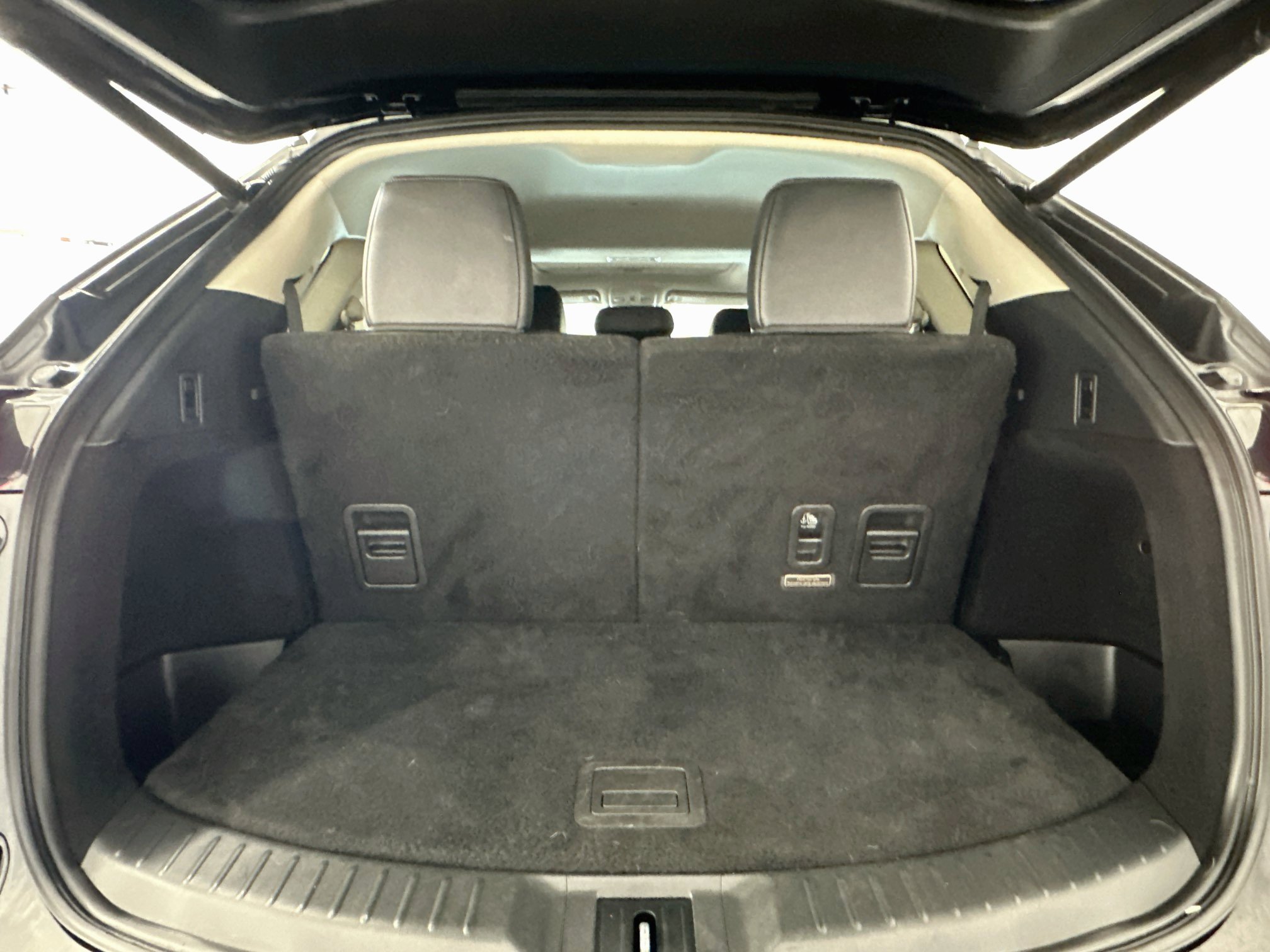 Used 2018 MAZDA CX-9 Touring w/ Touring Premium Package AWD/4WD image 32