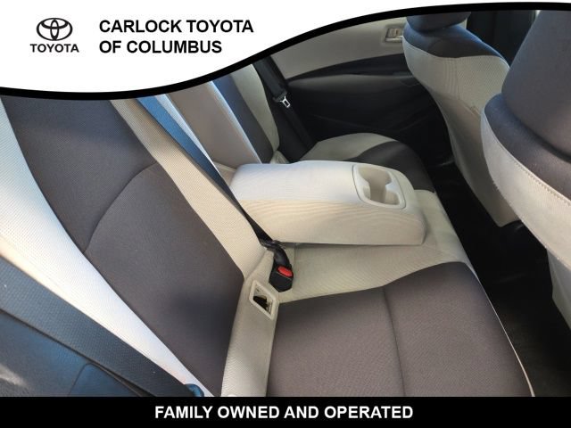 Used 2025 Toyota Corolla LE FWD image 17