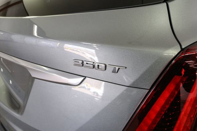 Used 2023 Cadillac XT5 Premium Luxury image 11