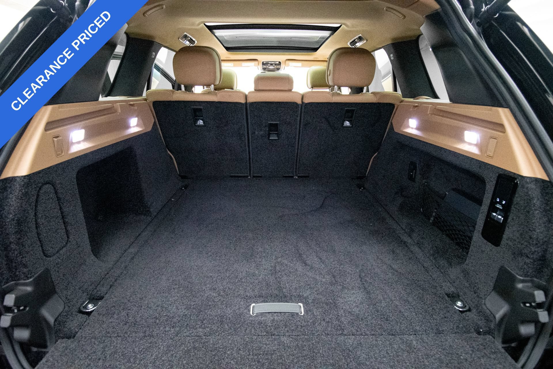 Used 2023 Land Rover Range Rover SE AWD/4WD image 33