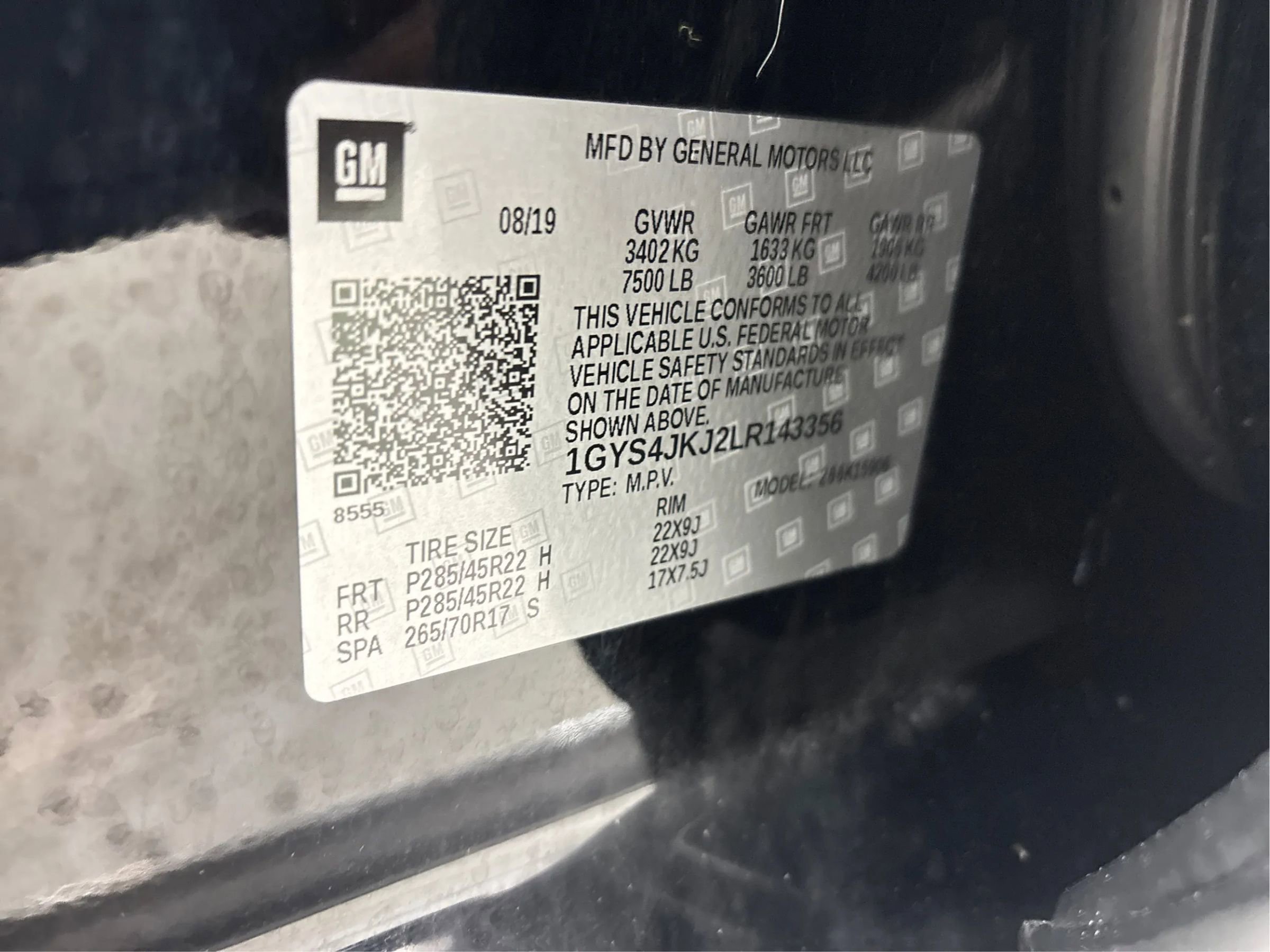 Used 2020 Cadillac Escalade ESV Premium Luxury image 30