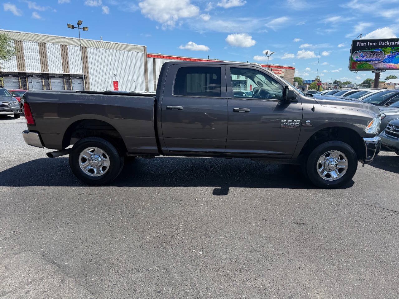Used 2018 RAM 2500 Tradesman w/ Chrome Appearance Group AWD/4WD image 10