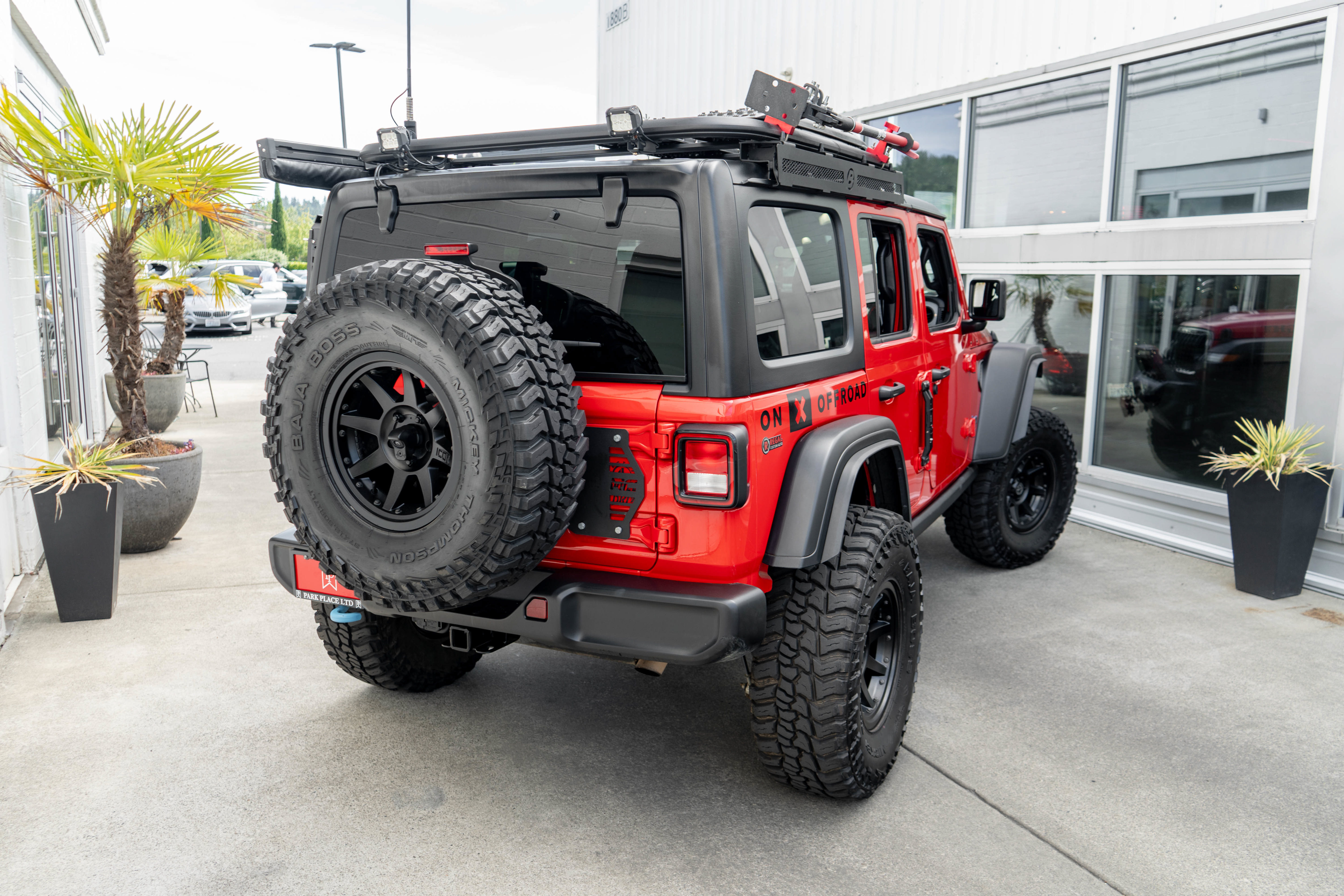 Used 2024 Jeep Wrangler Unlimited AWD/4WD image 7