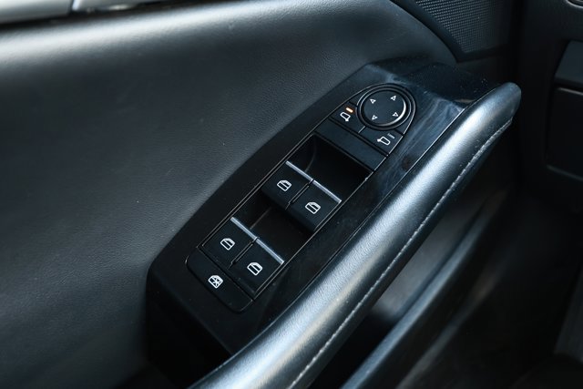 Used 2024 MAZDA MAZDA3 s FWD image 14