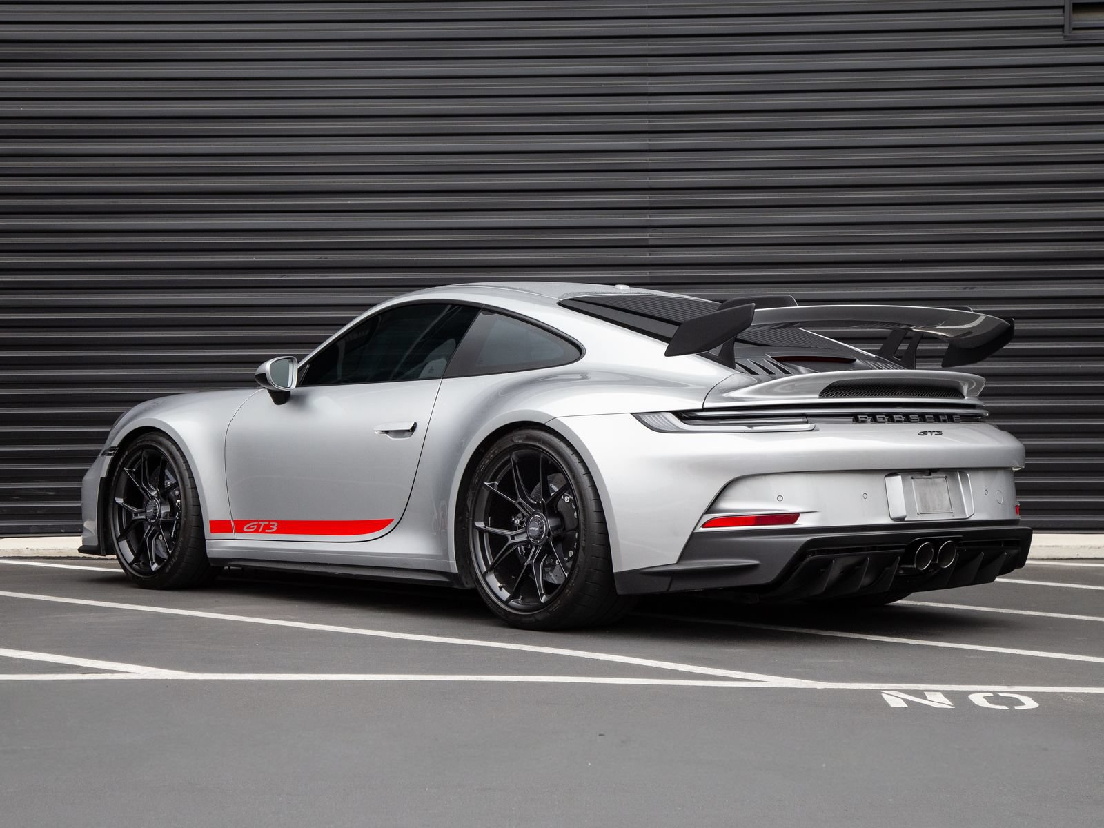 Certified 2023 Porsche 911 GT3 RWD image 3