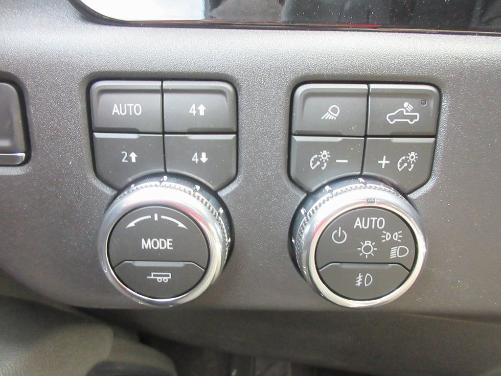 New 2026 GMC Sierra 1500 SLT w/ SLT Premium Plus Package image 18