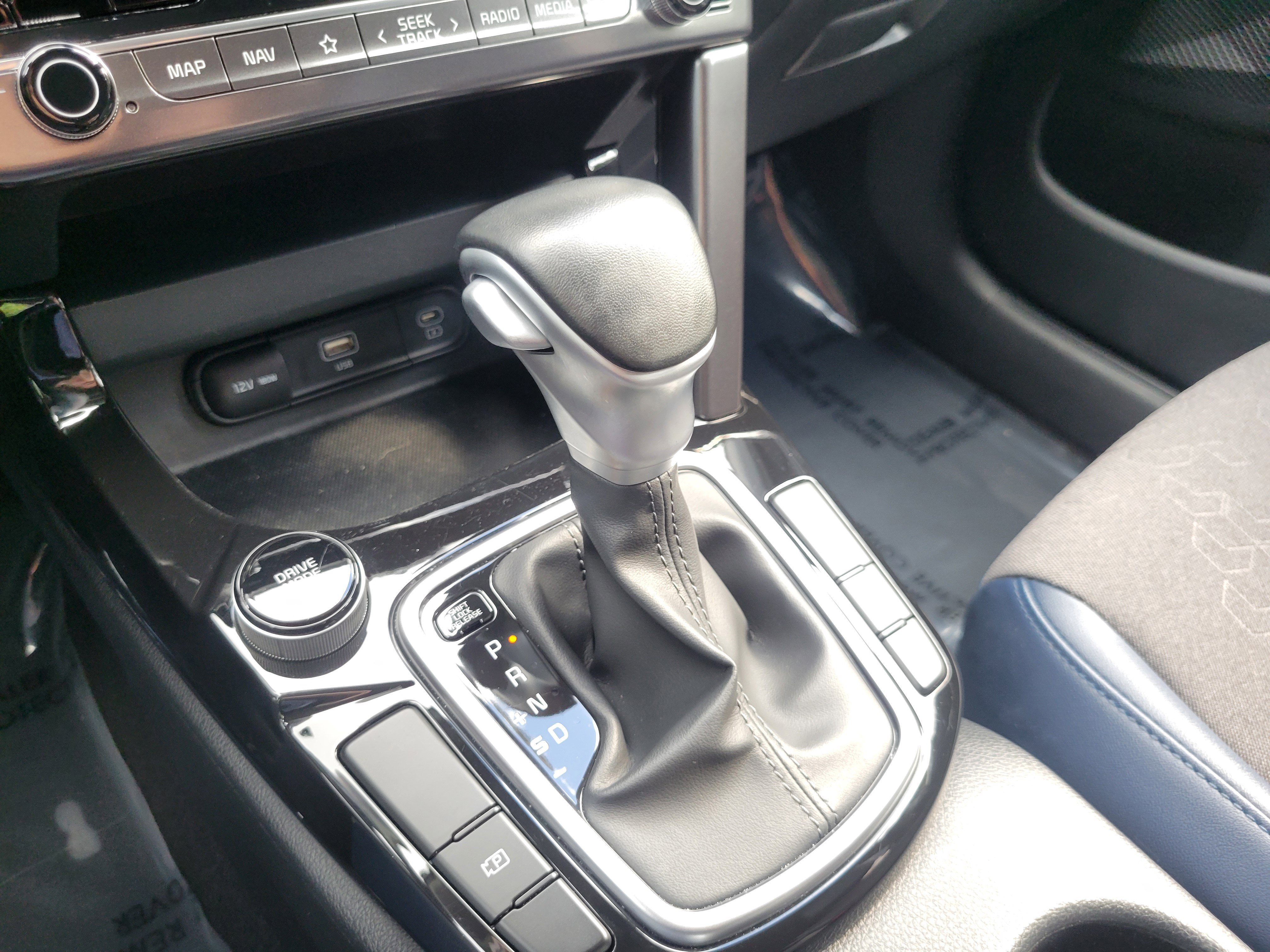 Used 2025 Kia Seltos S FWD image 21