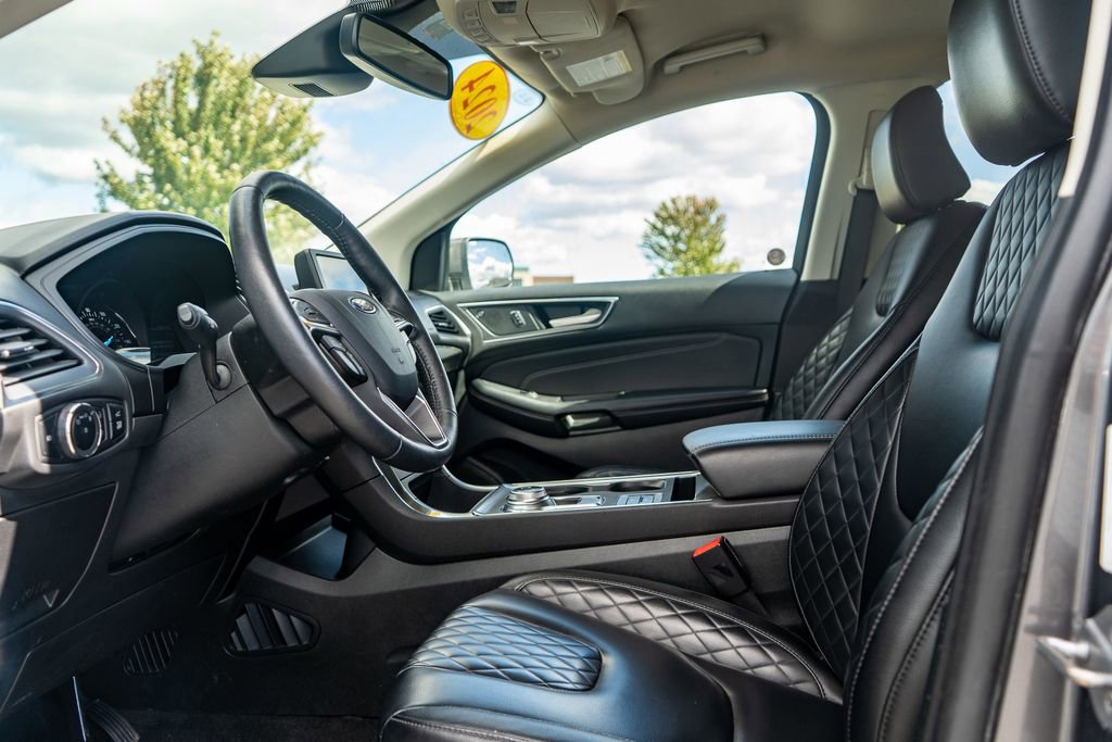 Used 2024 Ford Edge Titanium image 18