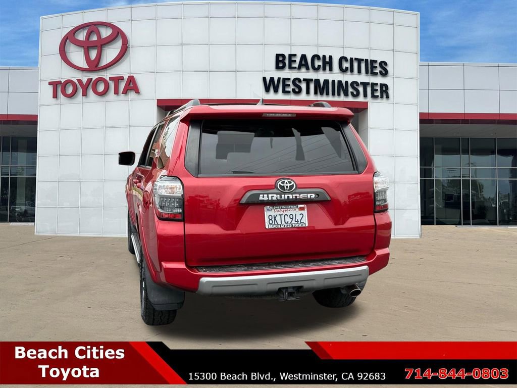 Certified 2019 Toyota 4Runner TRD Off-Road Premium AWD/4WD image 9