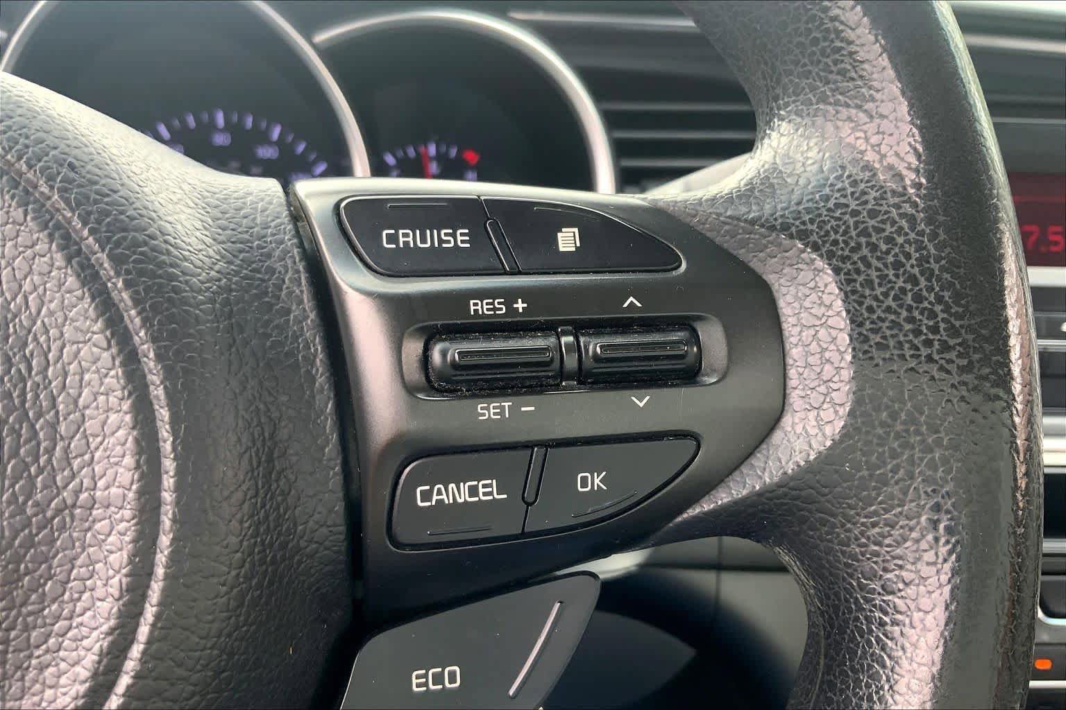 Used 2014 Kia Optima LX FWD image 25
