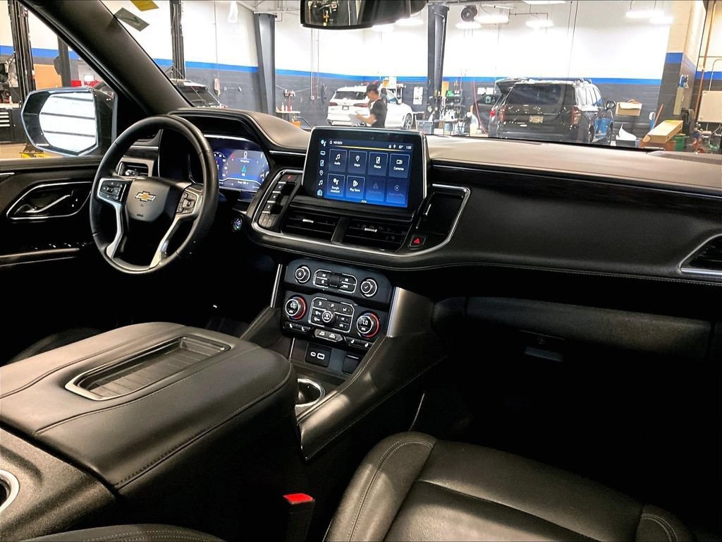 Used 2023 Chevrolet Tahoe LT w/ LT Signature Plus Package AWD/4WD image 14