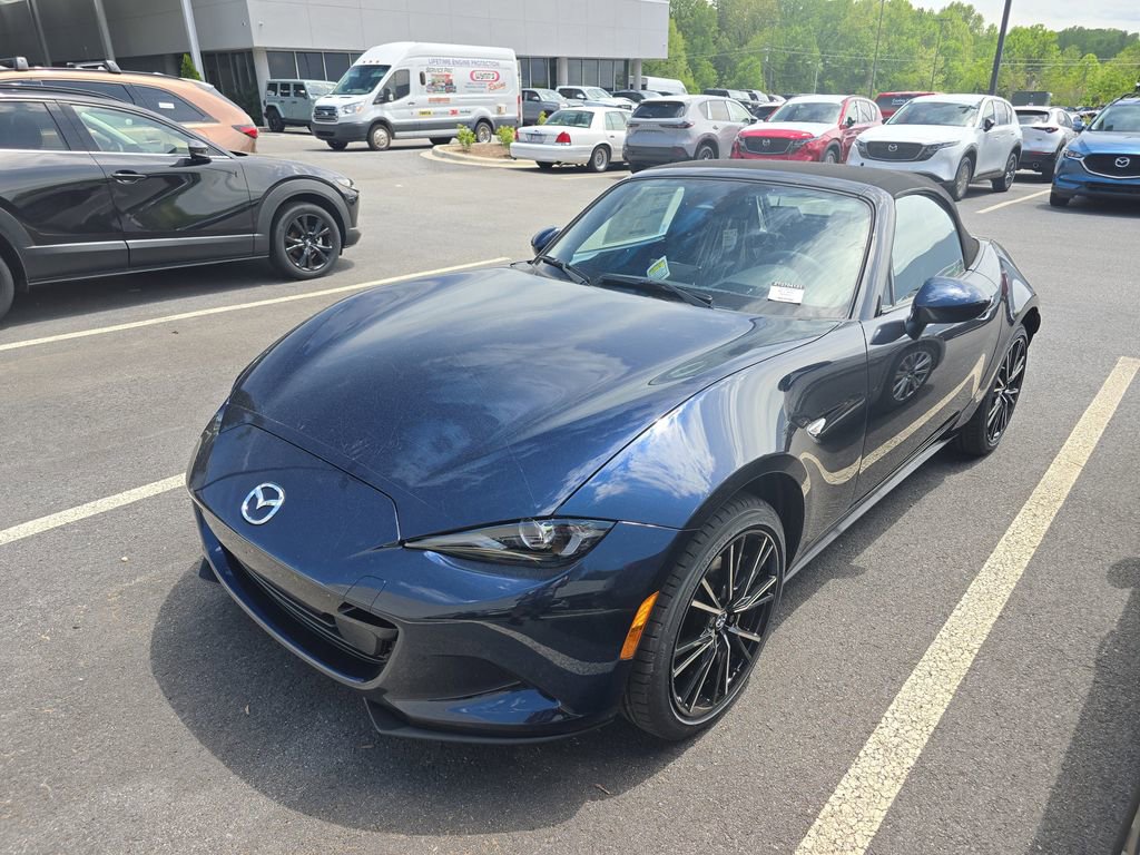 New 2026 MAZDA MX-5 Miata Grand Touring RWD image 4