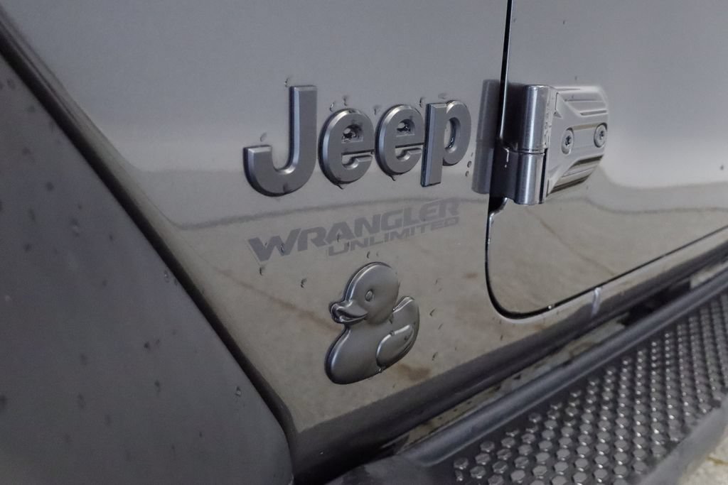 Used 2022 Jeep Wrangler Unlimited Sport AWD/4WD image 11