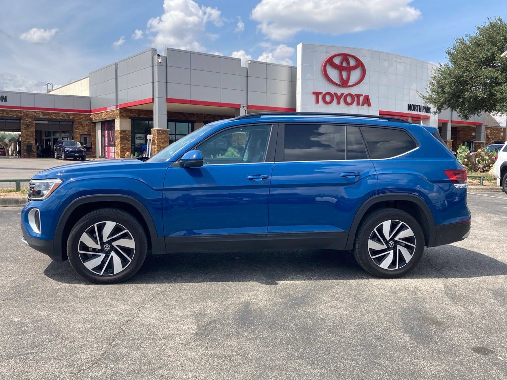 Used 2026 Volkswagen Atlas SE AWD/4WD image 8
