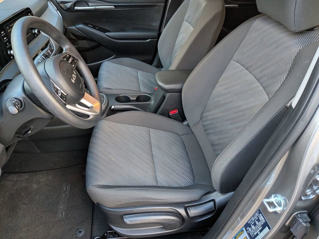 Certified 2025 Kia Seltos LX image 20