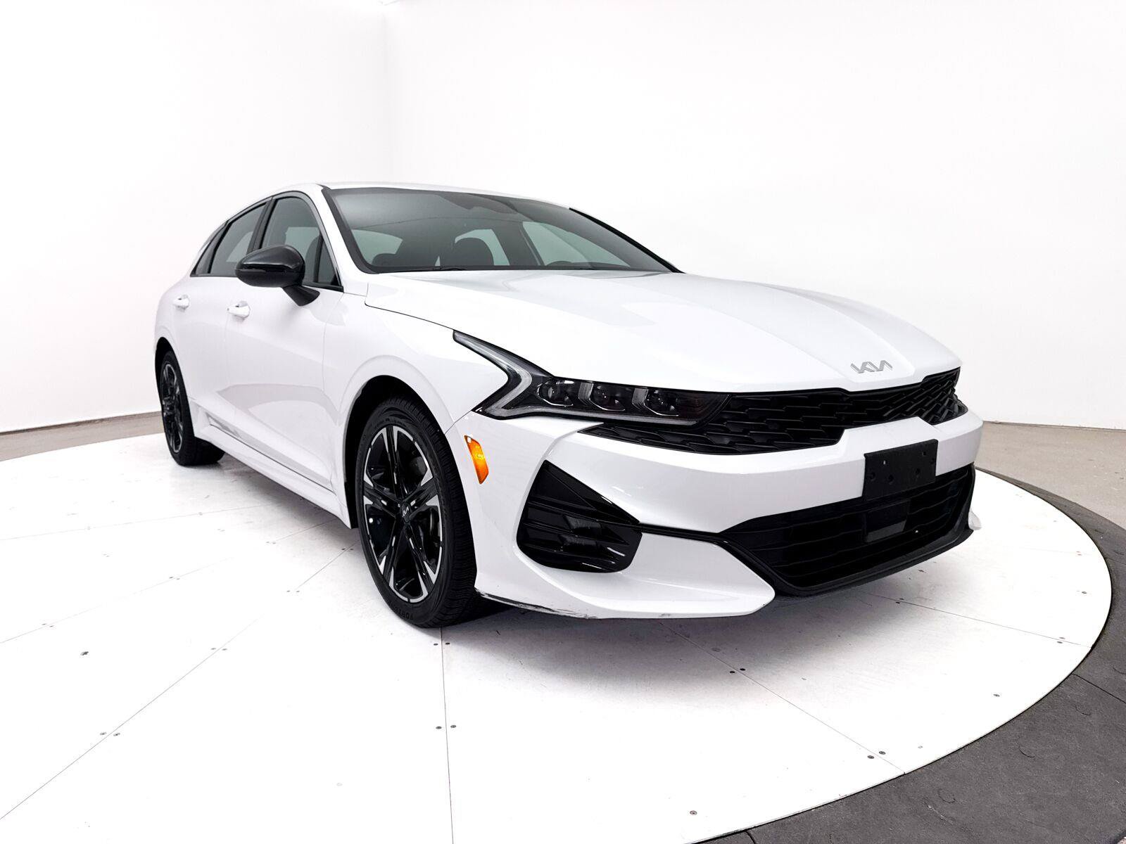 Used 2024 Kia K5 GT-Line w/ GT-Line Premium Package FWD image 12