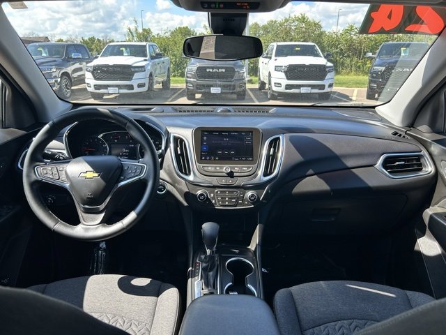 Used 2024 Chevrolet Equinox LT image 15