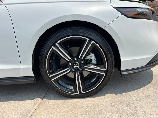 Used 2023 Honda Accord Sport image 32