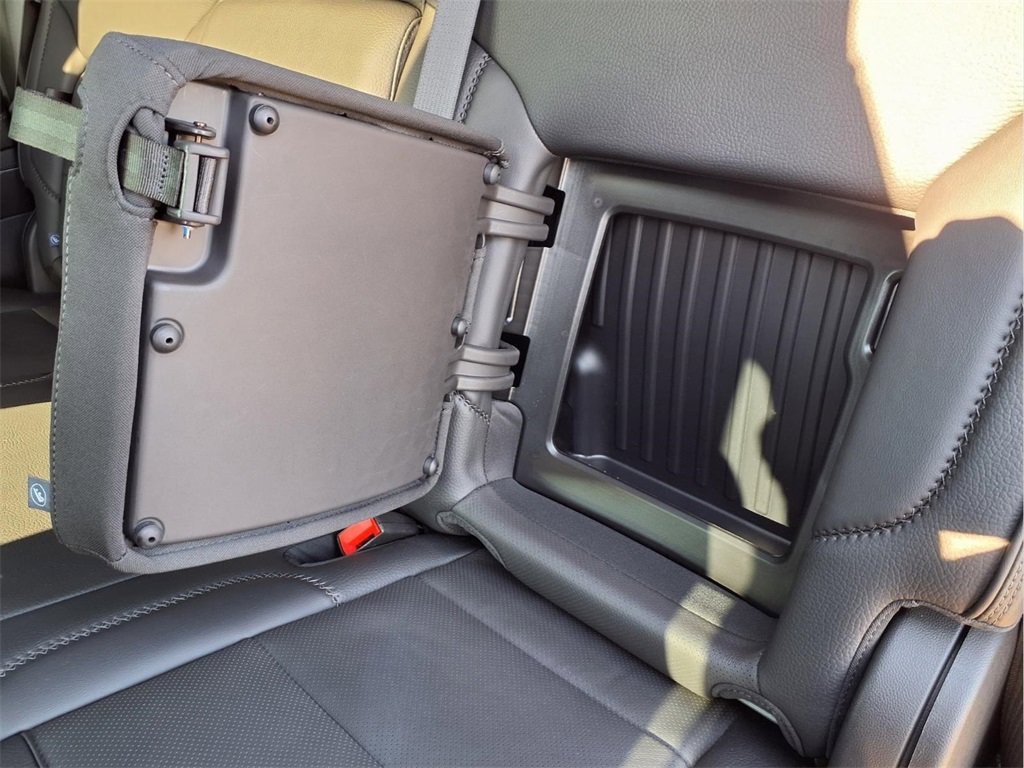 Used 2024 GMC Sierra 2500 Denali w/ Denali Reserve Package image 26