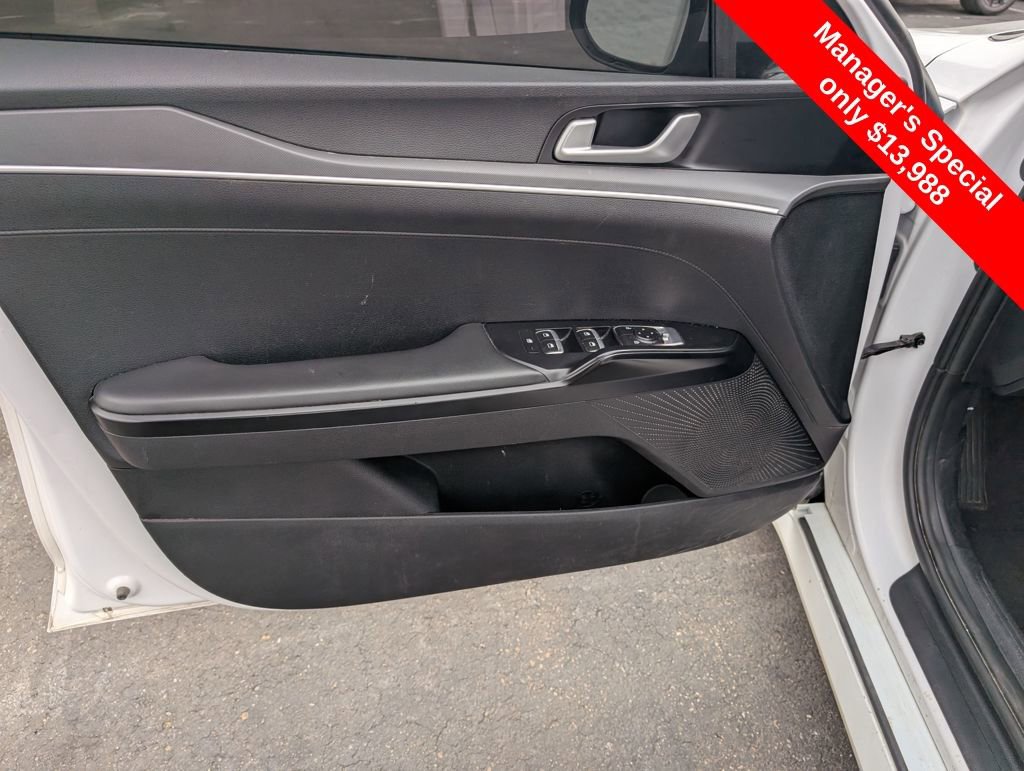 Used 2022 Kia K5 LXS image 14