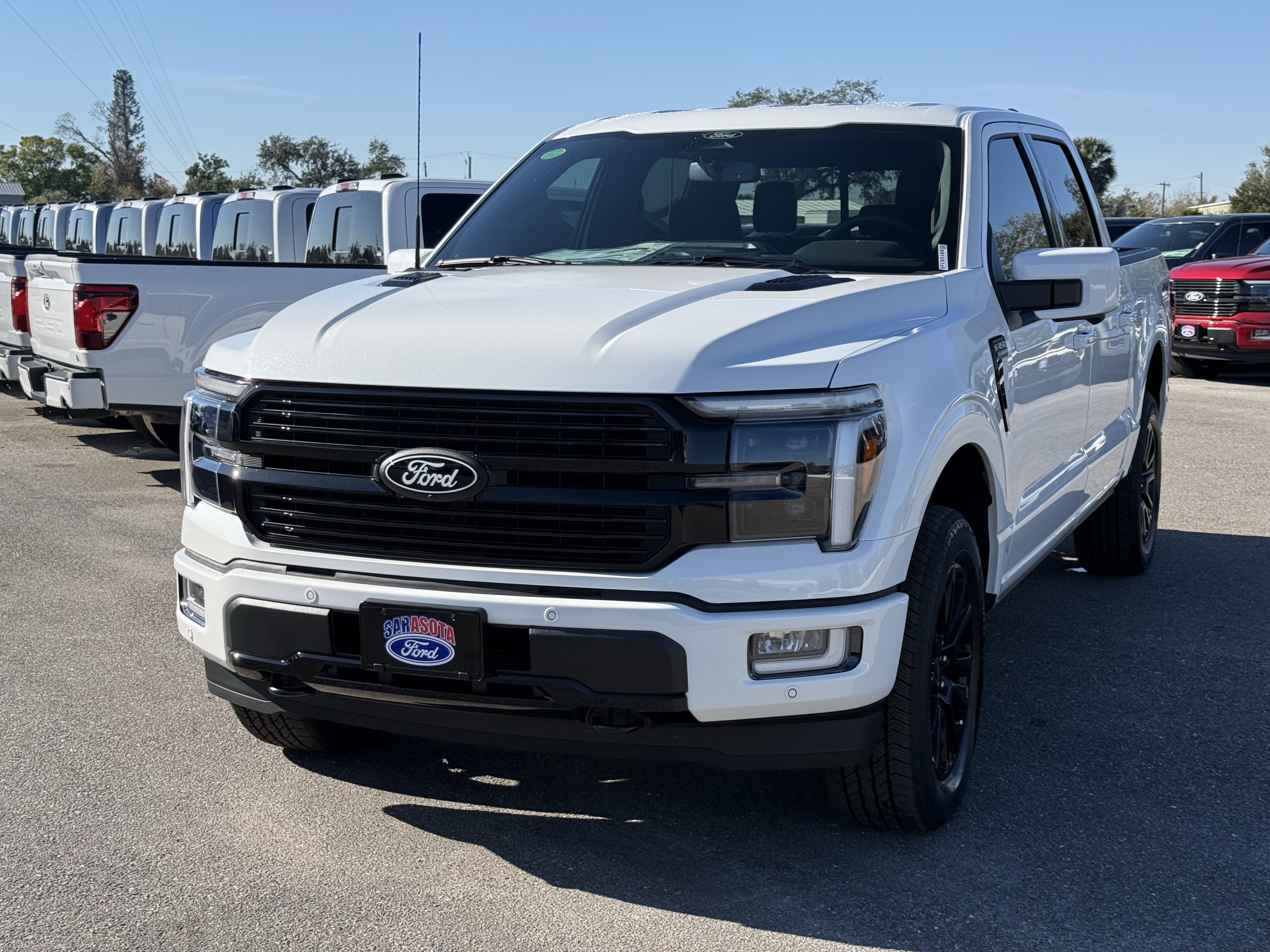 New 2025 Ford F150 Platinum AWD/4WD image 8