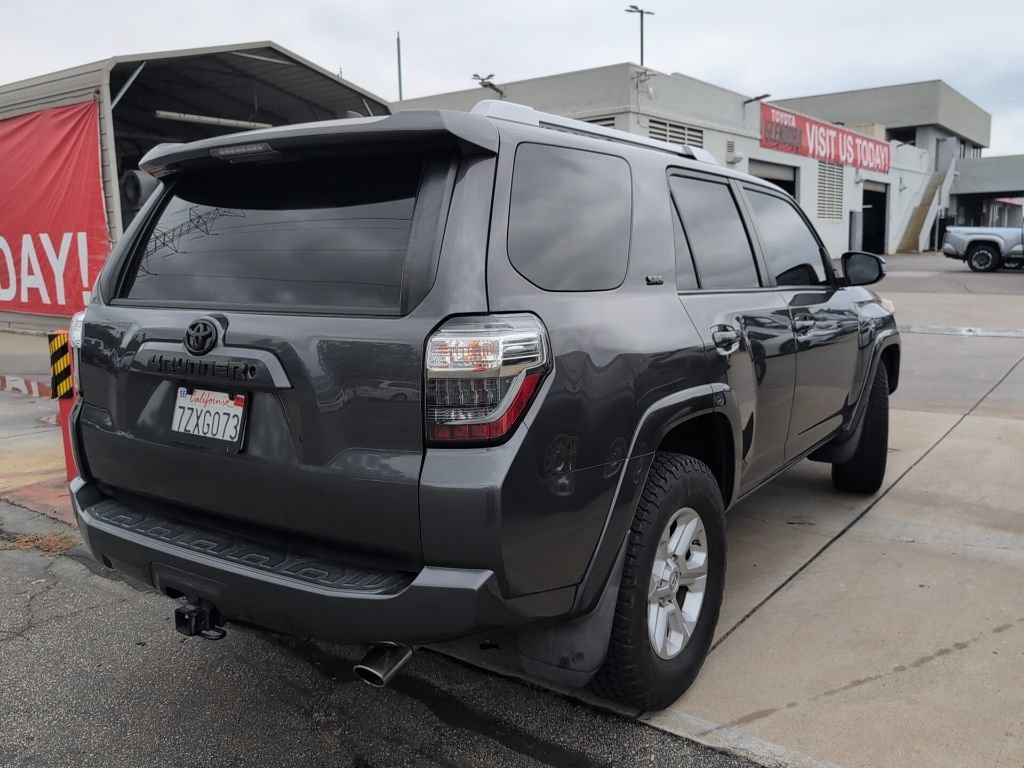 Used 2017 Toyota 4Runner SR5 RWD image 6