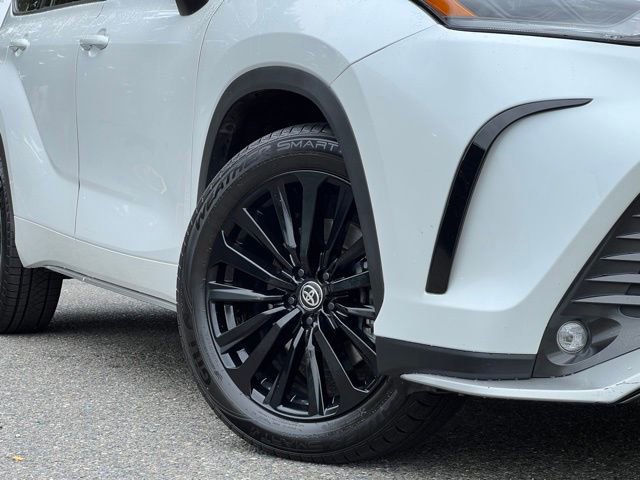 Used 2024 Toyota Highlander XSE AWD/4WD image 2