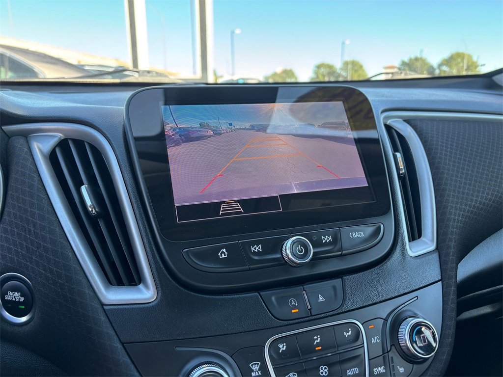 Used 2023 Chevrolet Malibu LT image 22