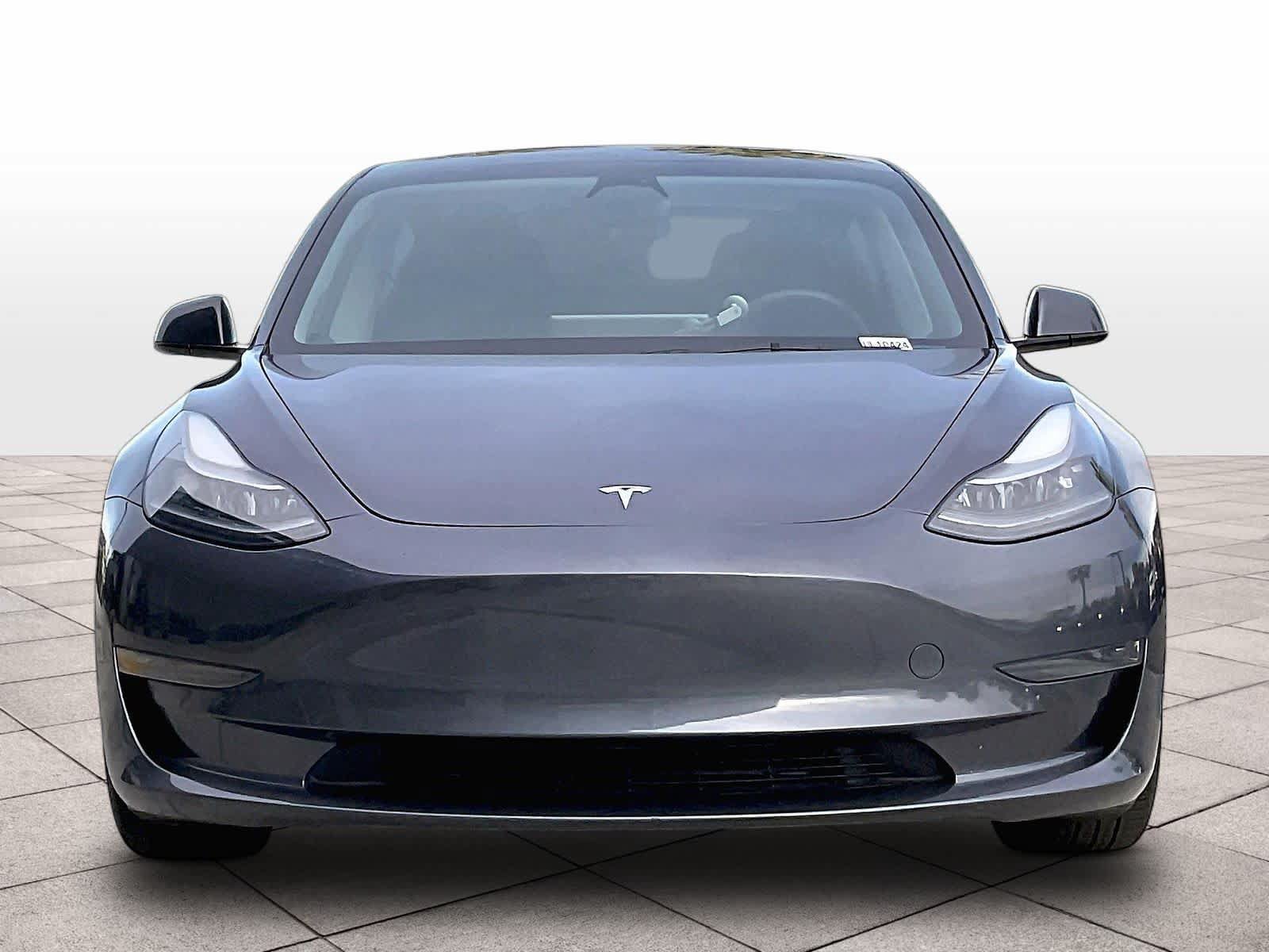 Used 2023 Tesla Model 3 Standard Range RWD image 3