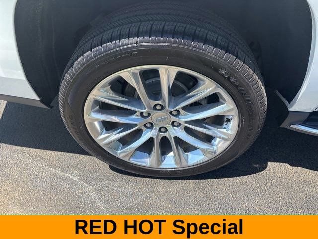 Used 2018 Cadillac Escalade ESV Luxury AWD/4WD image 44