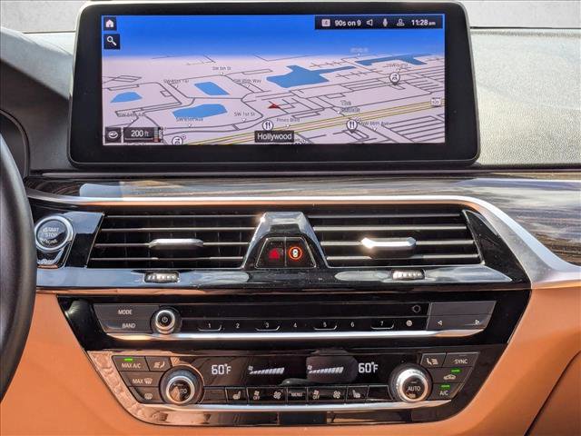 Used 2022 BMW 530i w/ Convenience Package image 16