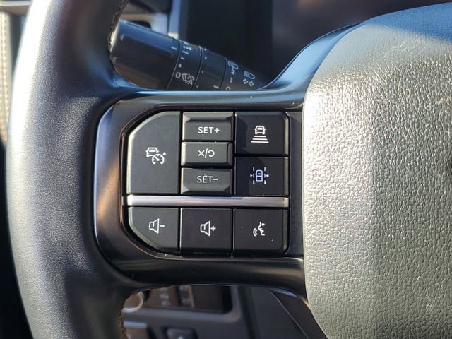 Used 2024 Ford Expedition Platinum image 10