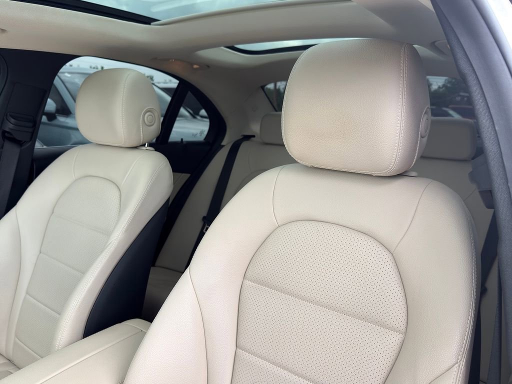 Used 2020 Mercedes-Benz C 300 Sedan image 13