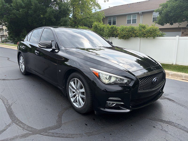 Used 2015 INFINITI Q50 Premium w/ Navigation Package AWD/4WD image 4