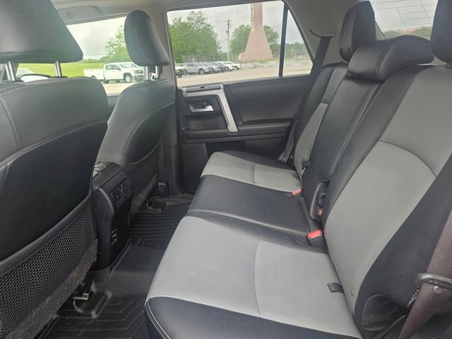 Used 2019 Toyota 4Runner SR5 Premium RWD image 25