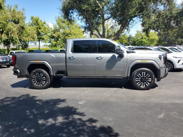Certified 2025 GMC Sierra 2500 Denali Ultimate AWD/4WD image 6
