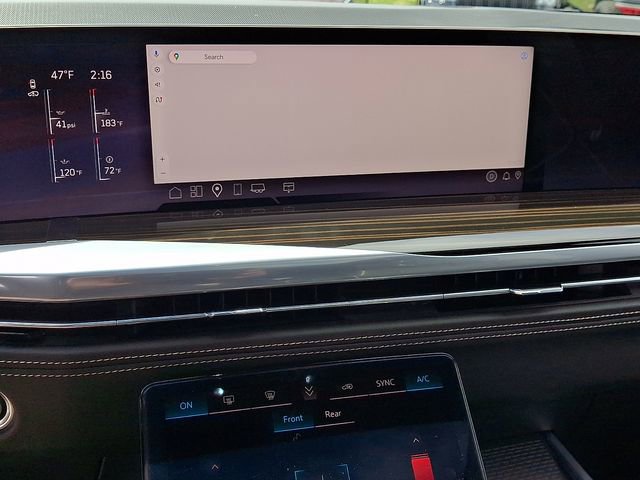 Used 2025 Cadillac Escalade Premium Luxury w/ Touring Package image 17