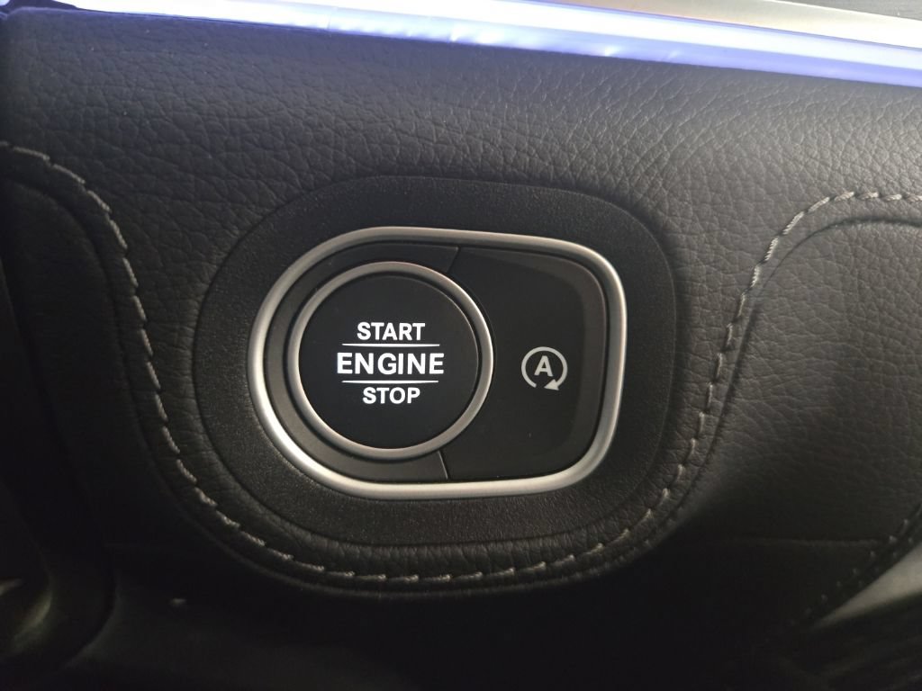 Used 2025 Mercedes-Benz GLE 580 4MATIC image 17
