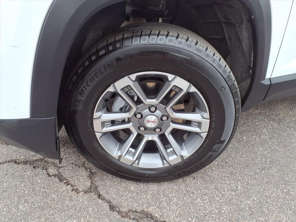 Certified 2025 GMC Terrain Elevation image 33