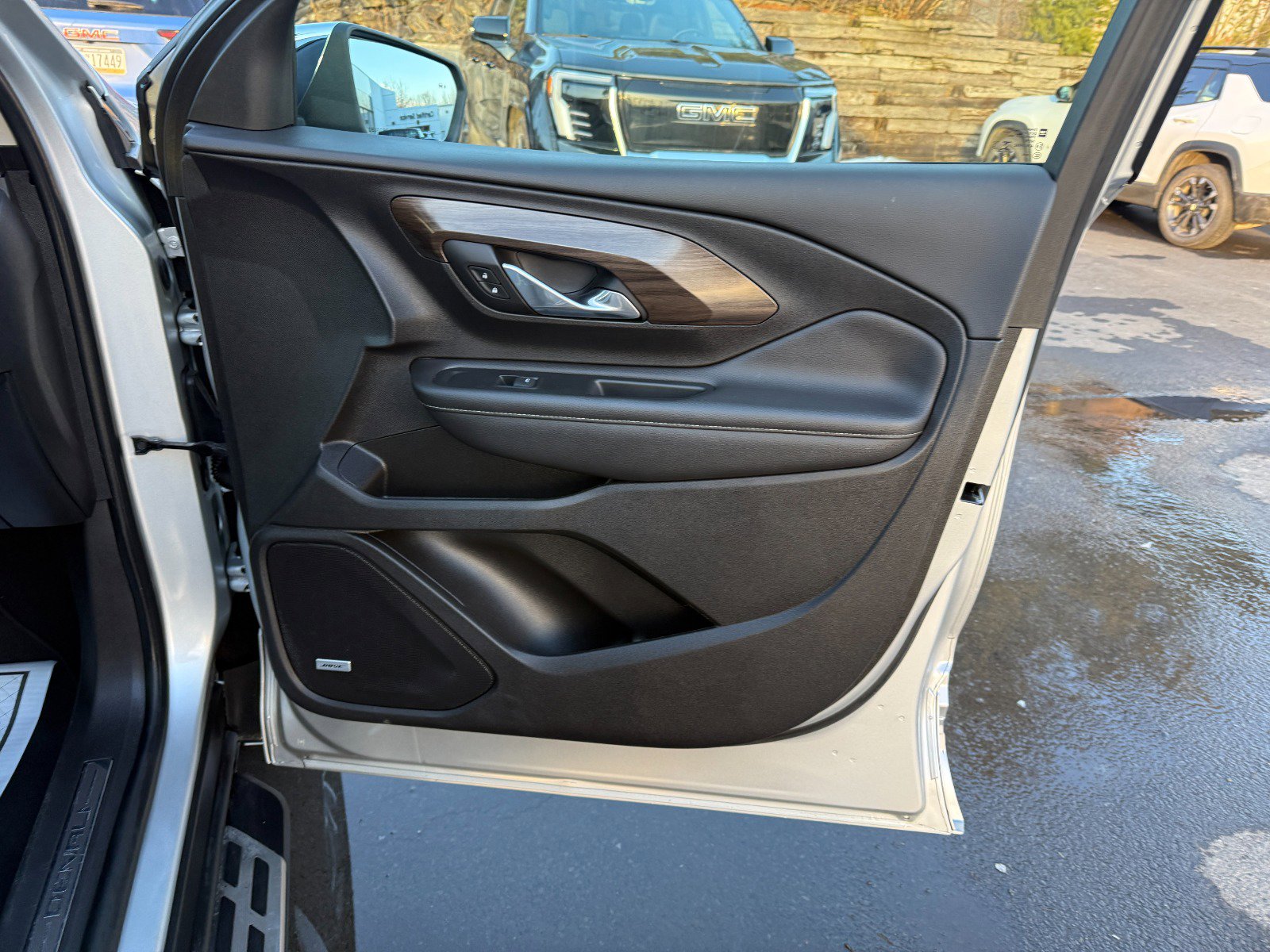 Used 2018 GMC Terrain Denali w/ LPO, 'HIT The Road' Package image 24