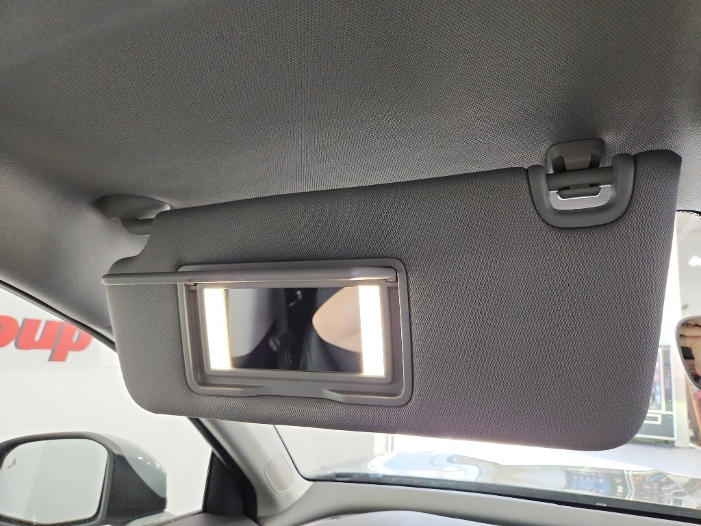 Certified 2025 Acura ADX FWD image 25