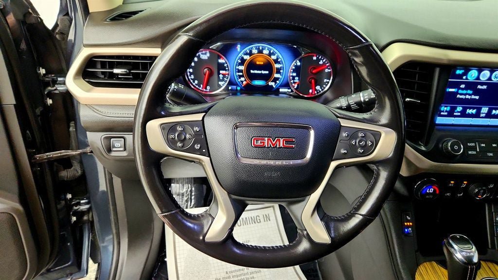Used 2019 GMC Acadia Denali w/ Technology Package AWD/4WD image 14