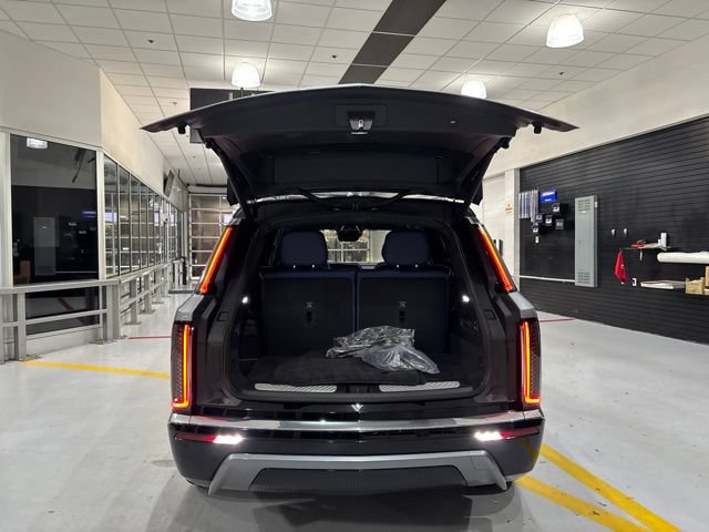 Certified 2026 Cadillac Vistiq Premium Luxury AWD/4WD image 46