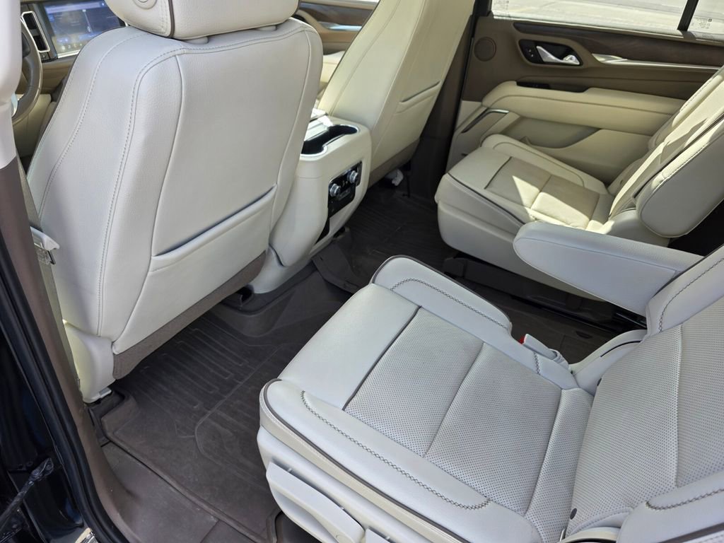 Used 2021 GMC Yukon Denali w/ LPO, Illumination Package image 15