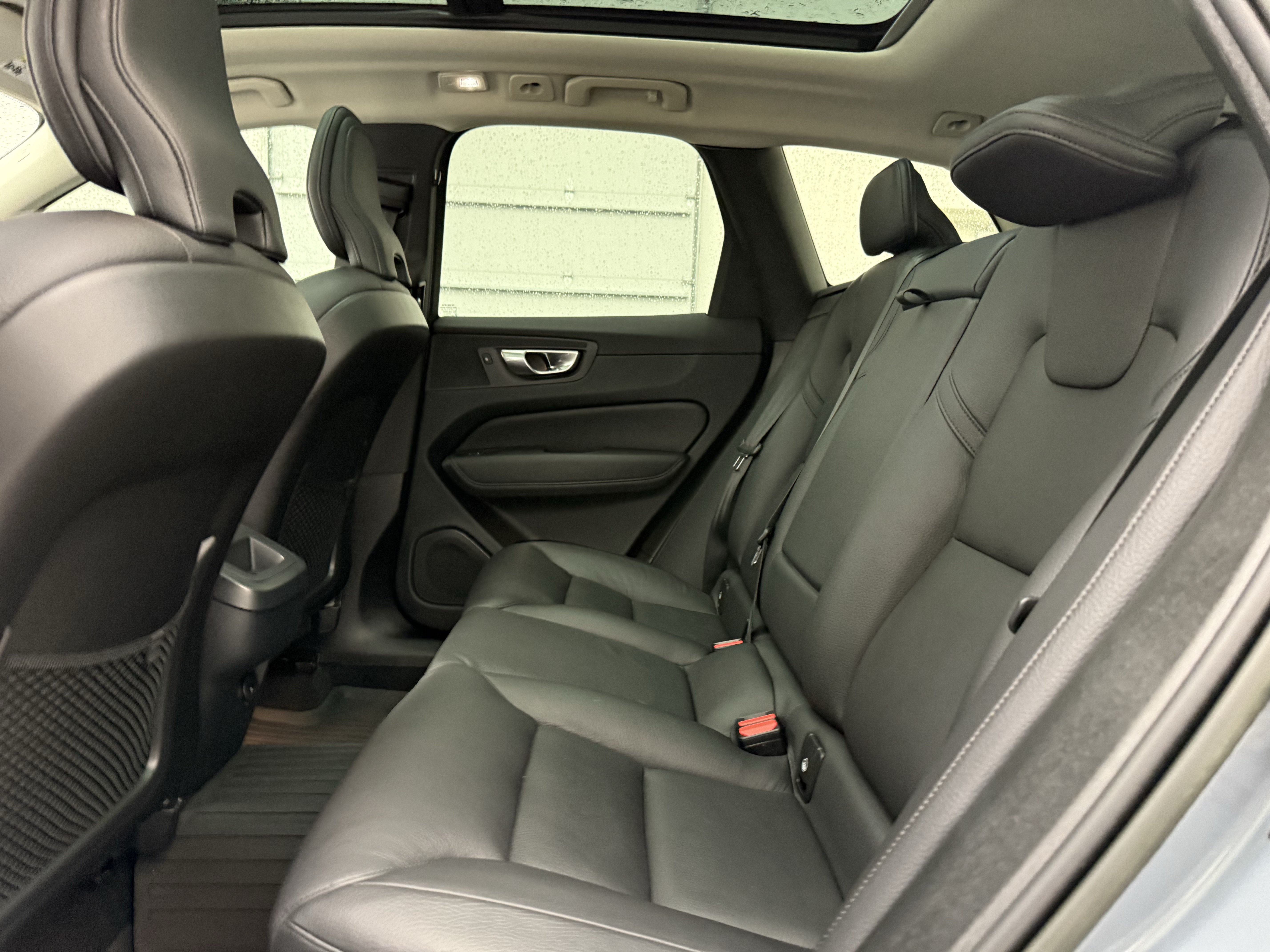 Certified 2023 Volvo XC60 B5 Plus w/ Climate Package FWD image 26