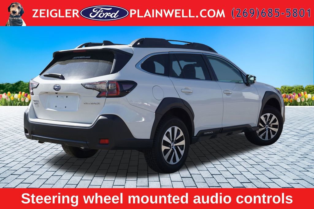 Used 2023 Subaru Outback Premium AWD/4WD image 5