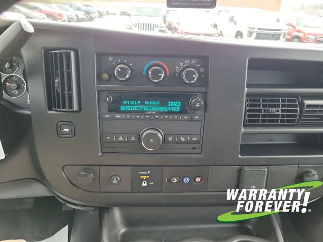 Used 2024 GMC Savana 2500 w/ Driver Convenience Package image 11