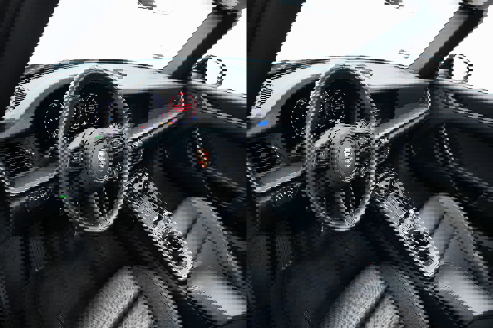 Certified 2025 Porsche 911 Carrera image 4