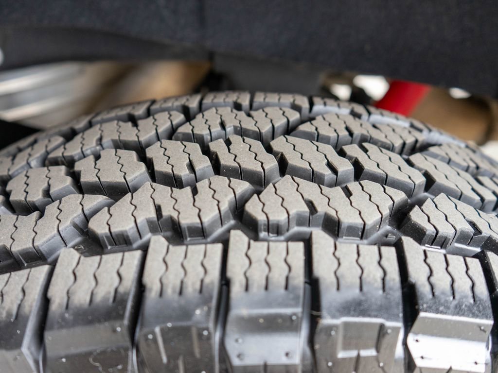 Used 2021 GMC Sierra 3500 SLT w/ SLT Premium Package image 40